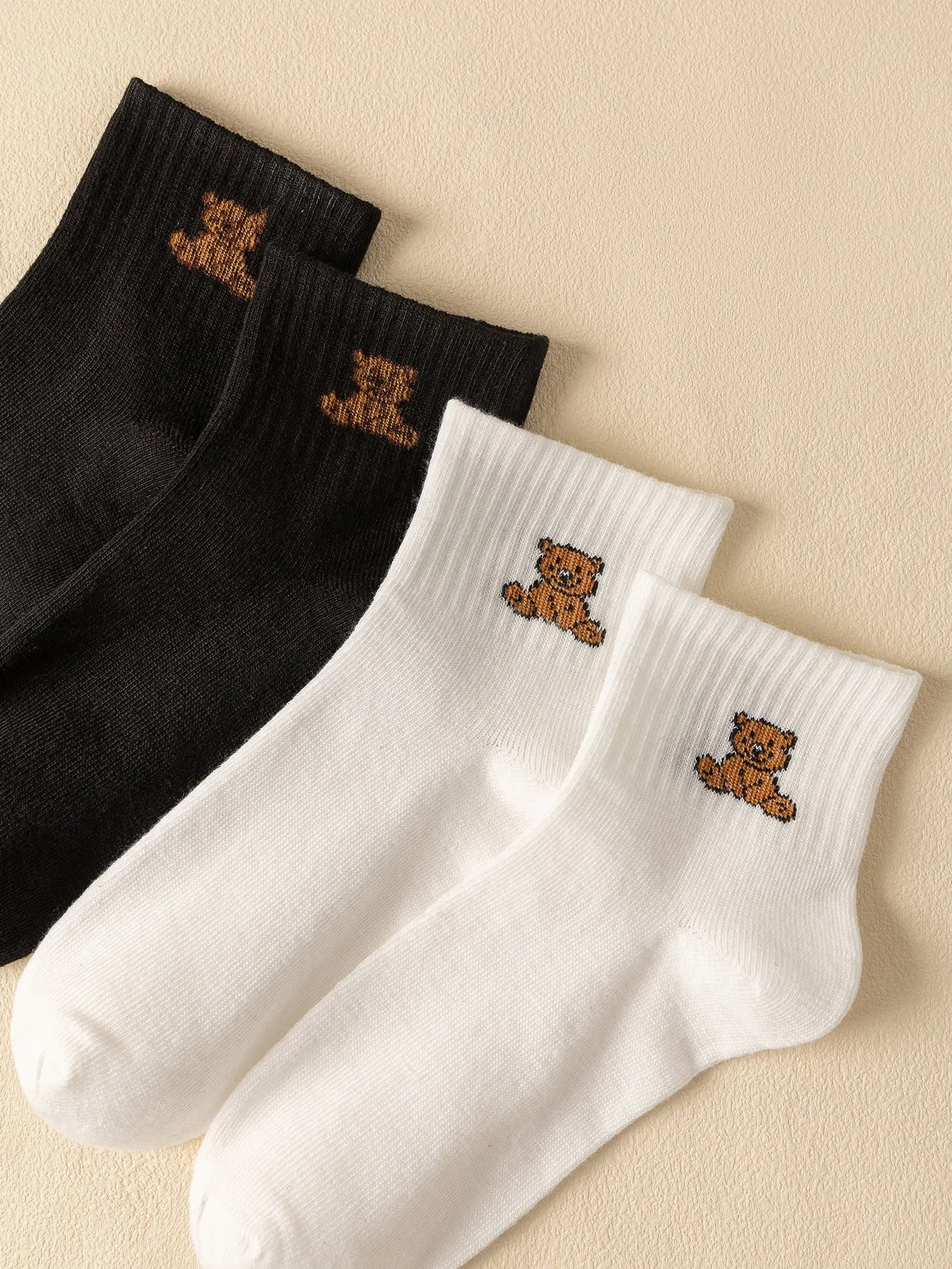 2pairs Bear Pattern Ankle Socks Funny Socks for Women Novelty Socks Funky Socks