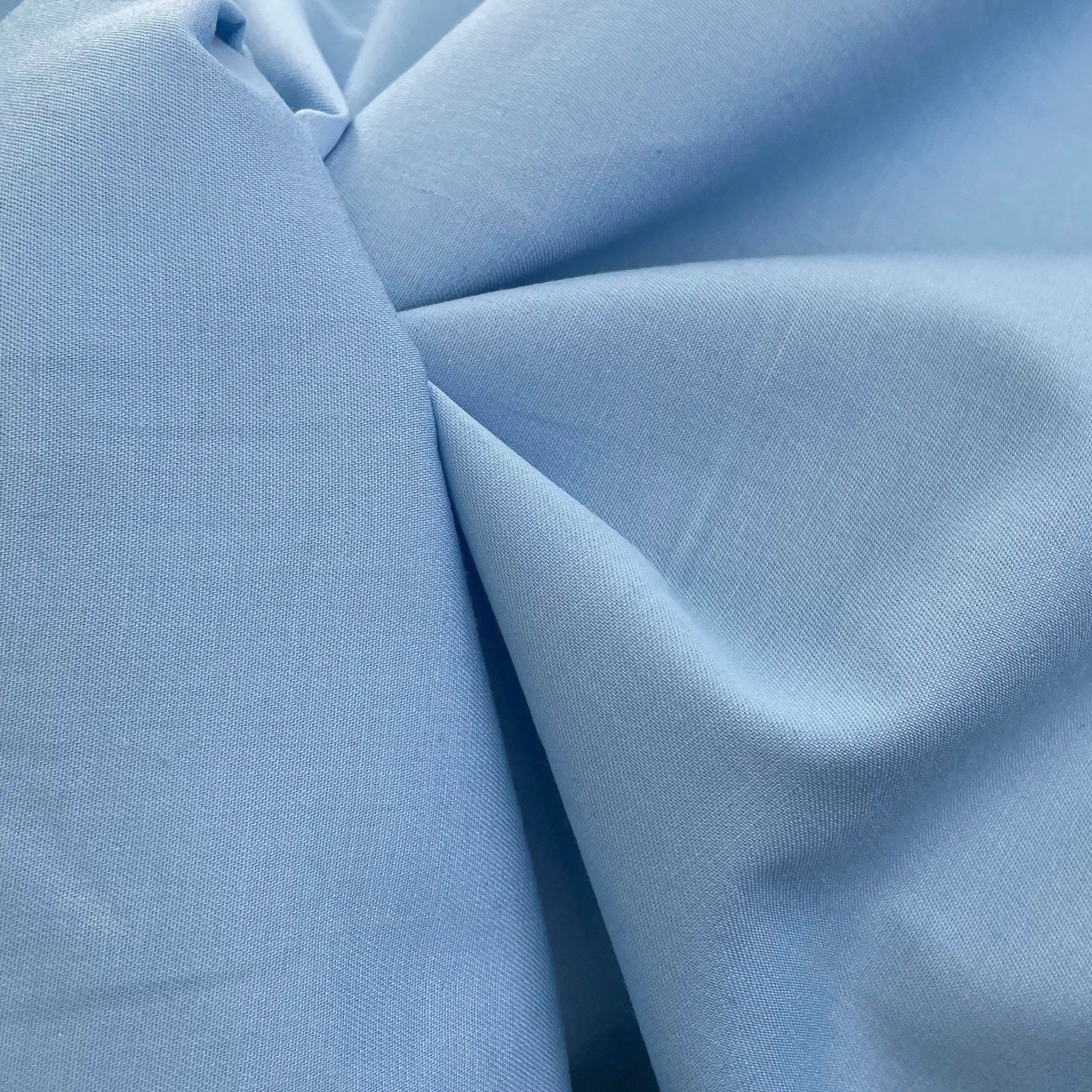 60” 100% Cotton Pima Sky Blue Yarn Dyed Apparel Woven Fabric By the Yard