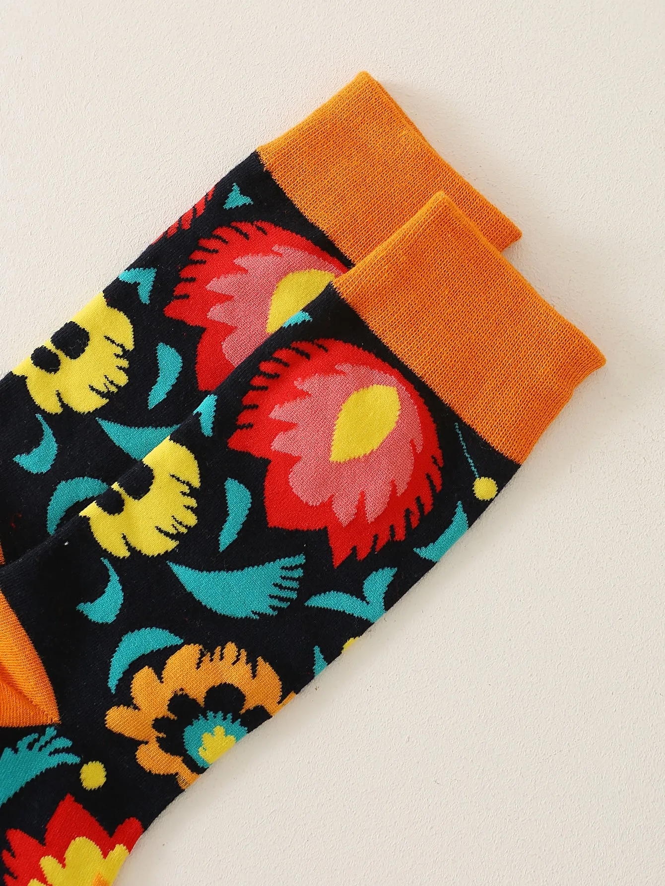 Feather Pattern Crew Socks for Women Fun Socks Funky Socks Novelty Socks