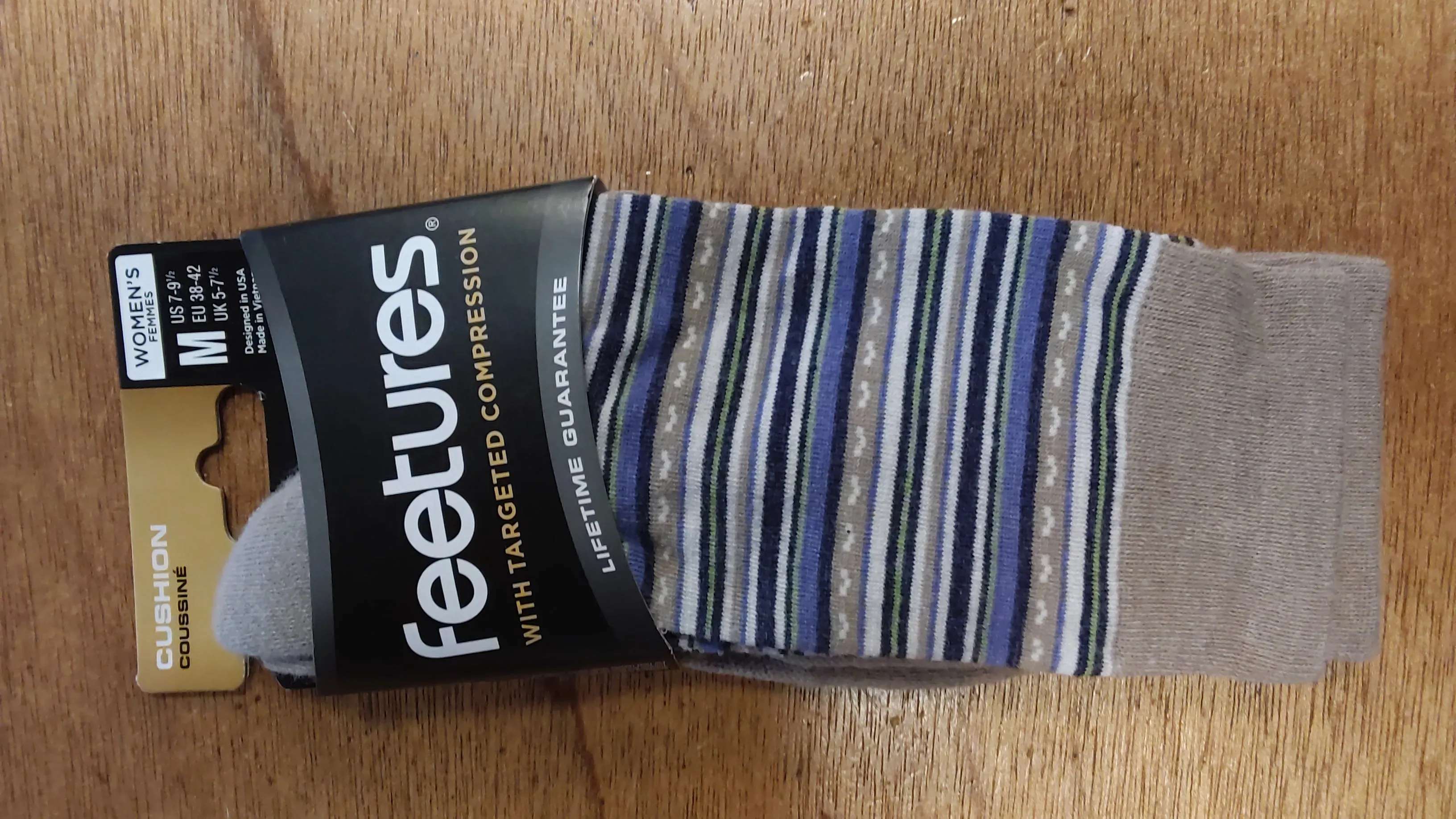 Feetures! | Cushion Santa Fe Crew