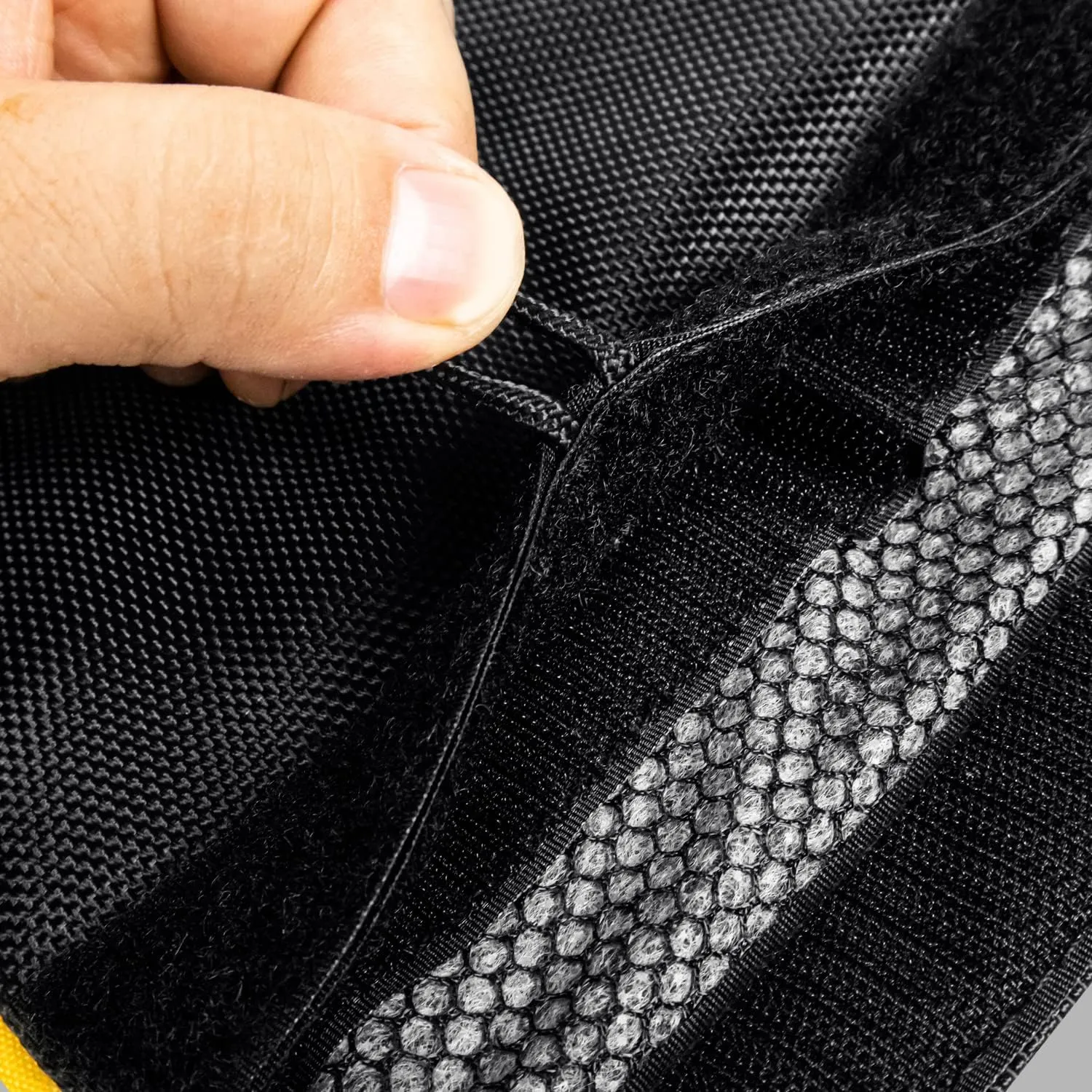 Mr Slick Smell Proof Bag 6" with SK9 Premium odorless Technology US Patent Number D824,672