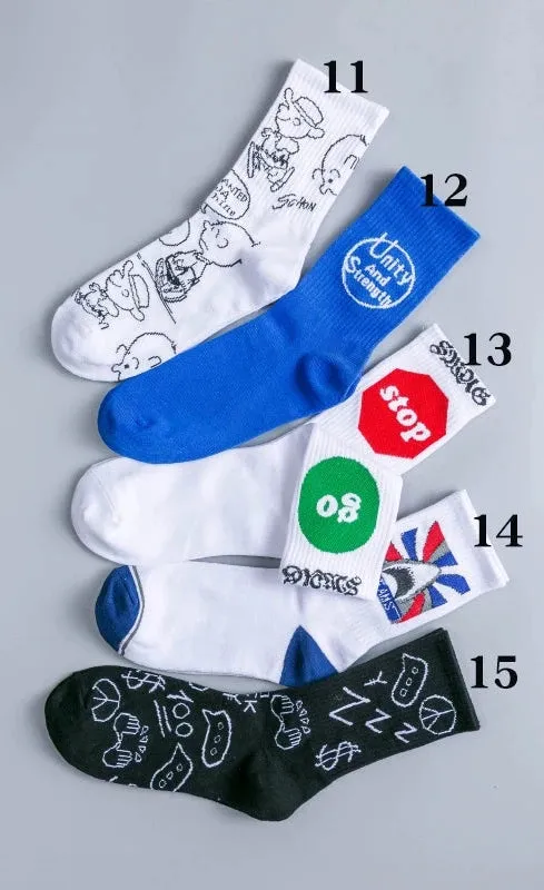 Trendy Mid-Barrel Cotton Socks