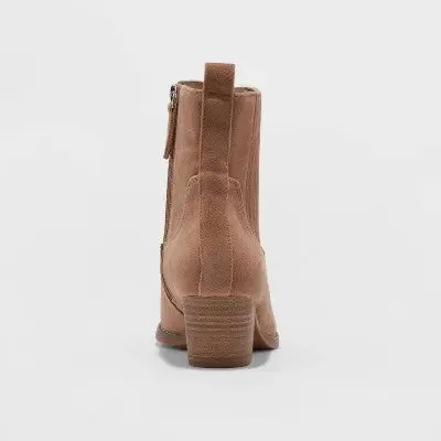 Universal Thread Women's Faux Leather Ankle Western Boots Heel Memory Foam